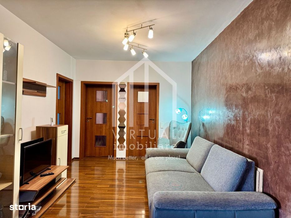 Apartament cu 3 camere 74mp+balcon (6mp), loc de parcare, etaj 2/5 — fotografia 1