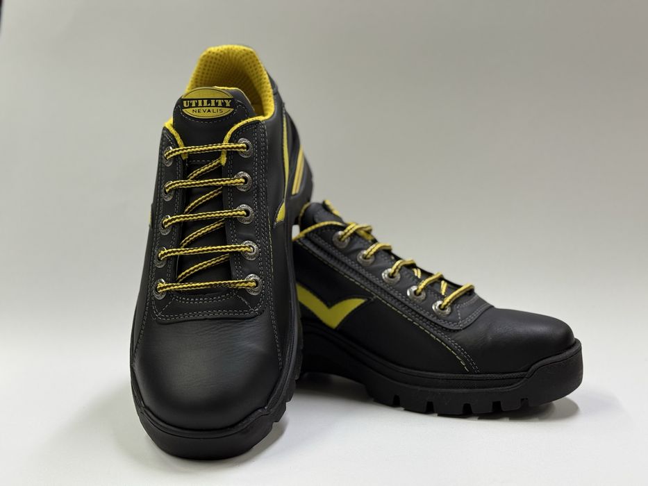 Bocanci de protectie cu bombeu metalic