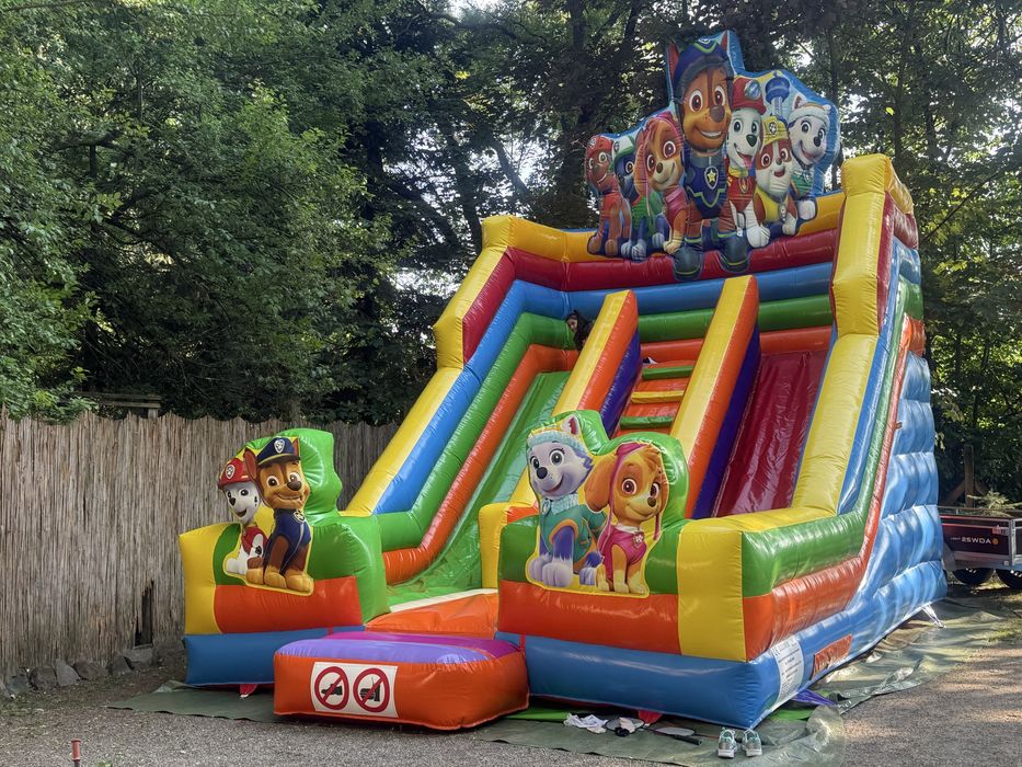 Tobogane de închiriat