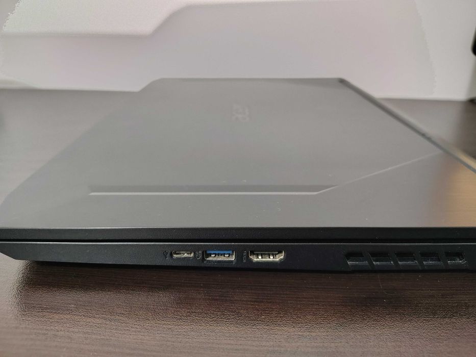 Acer Nitro 5 144Hz / Ryzen 5 4600H / 16GB / 512GB NVMe / GTX 1650