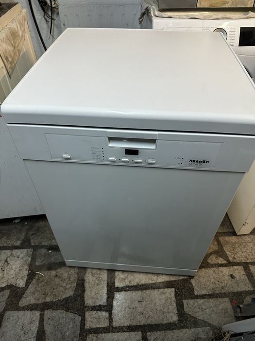 Съдомиялна машина Миеле/Miele