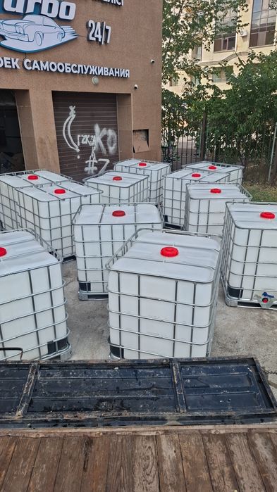 Продам бочки срочно , еврокуб