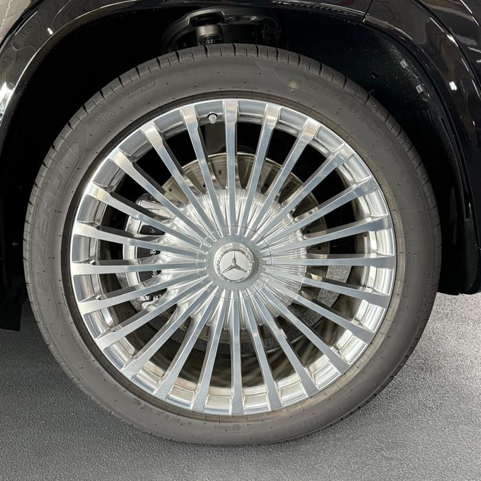 Новый Mercedes-Maybach GLS 600 4MATIC (4-Seat VIP) 2026 год