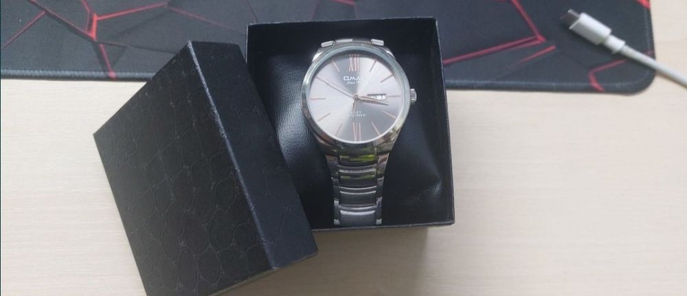 Часы omax НОВЫЕ !