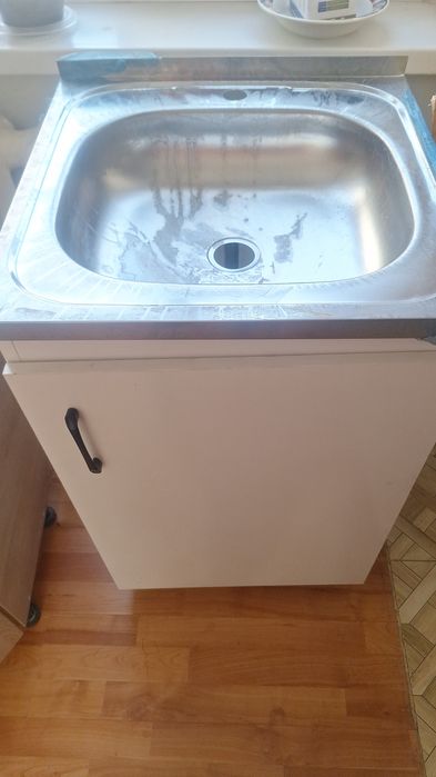 Мойка для кухни срочно продам