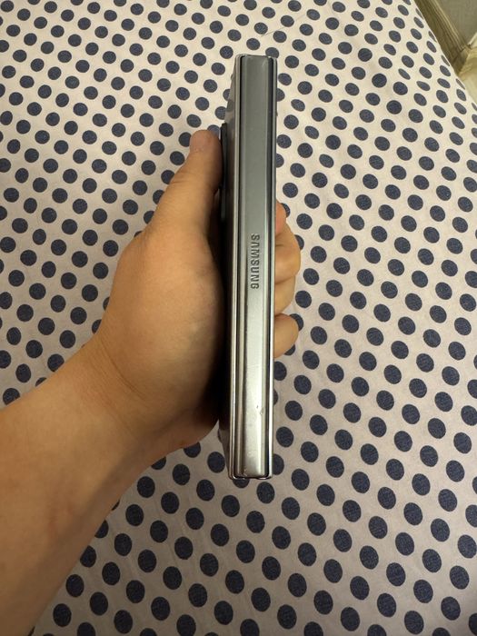 Samsung Fold 4 на 512гб
