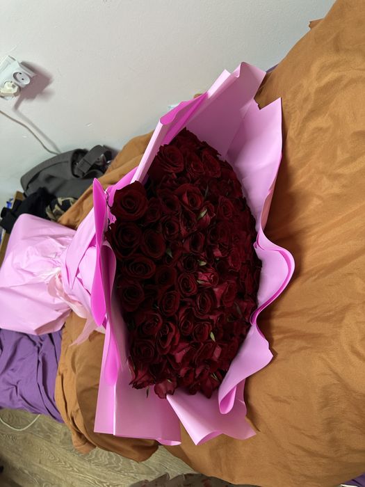 цветы б/у роза 101и розовые розы