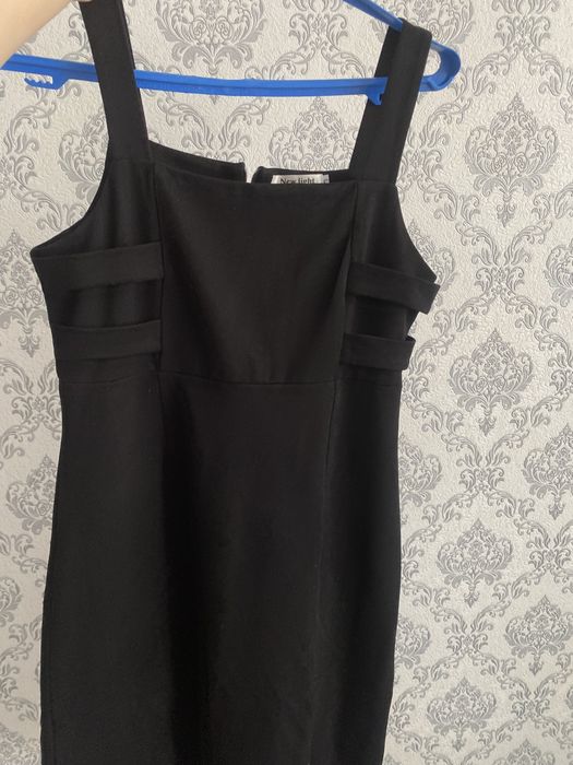 Платья весенние