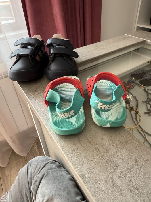 Детски обувки Asidas и Nike