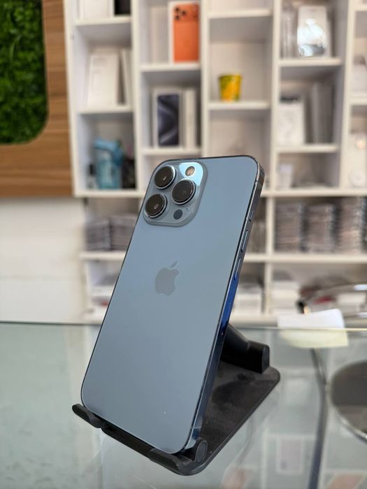 IPhone 13 Pro  / 128 Gb