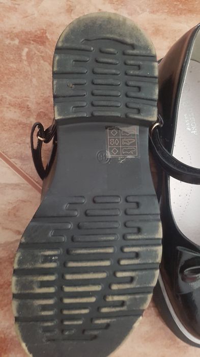 Pantofi fetita impecabili