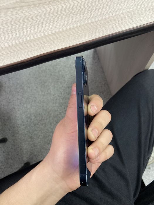 Продажа айфон 13