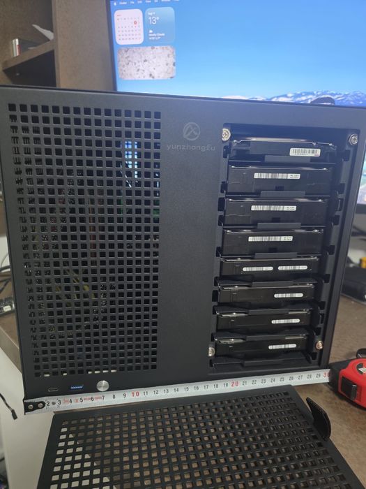 [VÂND] NAS High-End 12-Bay Ready – Intel N100 | 12x SATA | 4x 2.5G LAN | 16GB DDR5 | 2x32GB SSD
