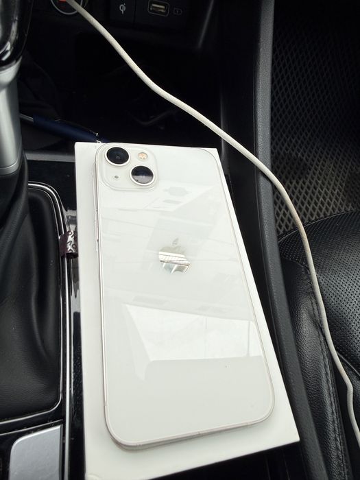 Продам lphone 13