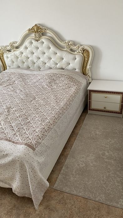 Спальный гарнитур в хорошем состянии