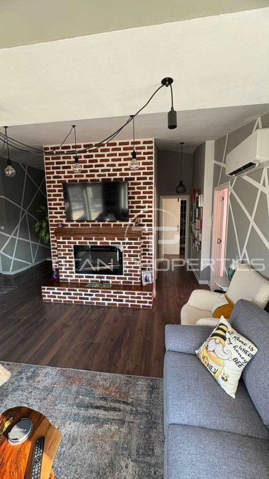 Продава се Тристаен апартамент в Пловдив, Кючук Париж - 230 кв.м за 935 €/кв.м - Снимка #8