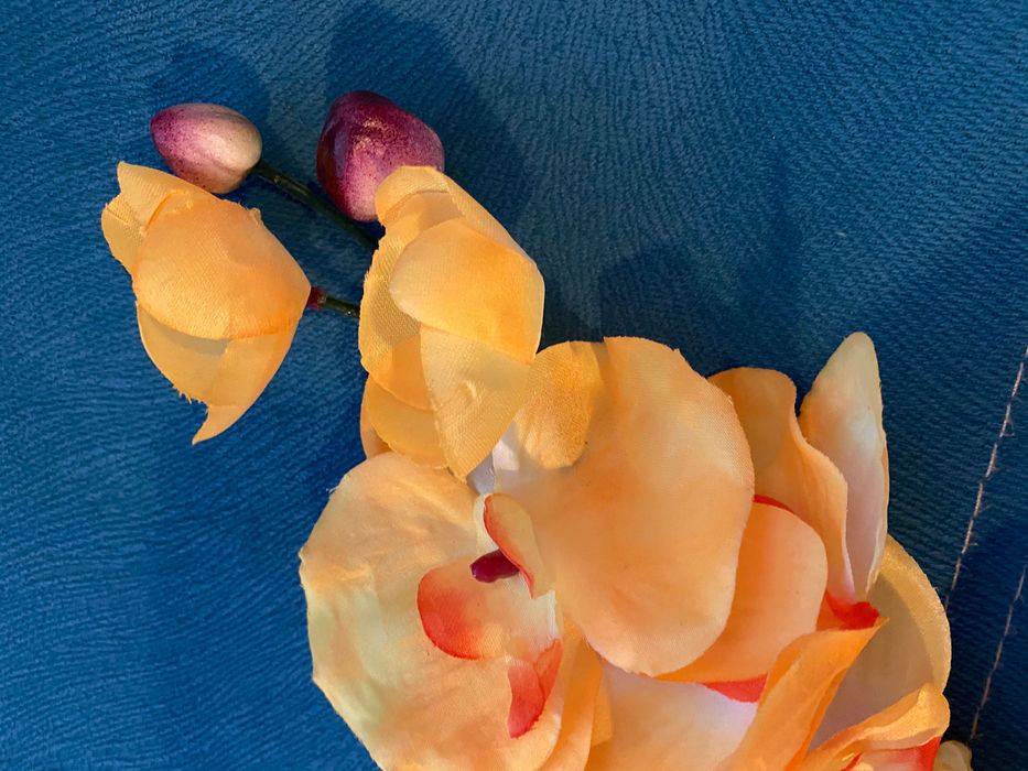 Декоративни/изкуствени цветя