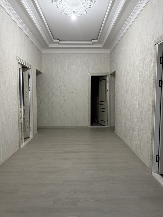 Uy sotiladi 2 sotik  Onqorgonda remontlari tayyor holati ideal