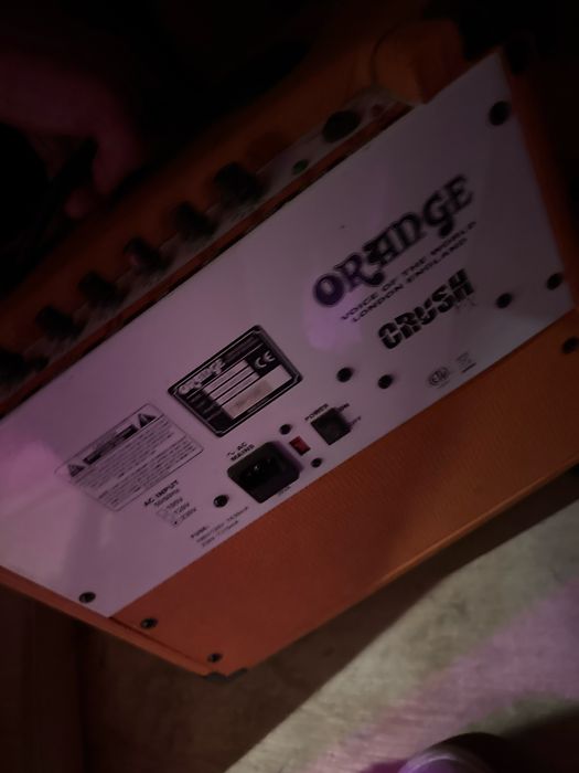 Продаю комбик orange