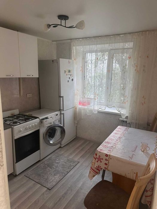 Продам 2 комнатную квартиру