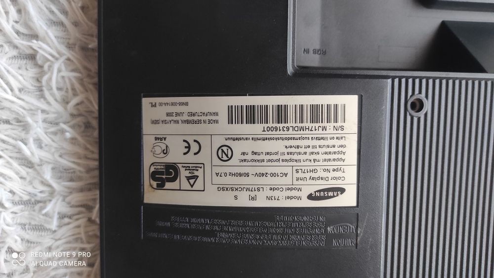 Монитор Samsung SyncMaster 713N (17") рабочий