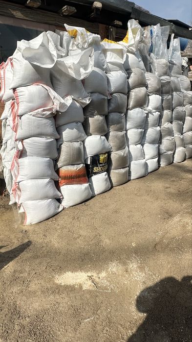 Отсев песок в мешках