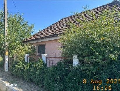 Casa si teren cota parte 1/3, Ivanesti, ID: R2759090