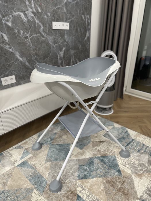 Ванночка Beaba с подставкой