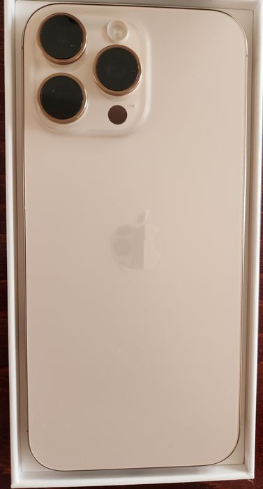 Iphone 16 pro max desert titanium, 1TB + кейсове