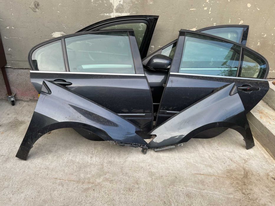 Usi,Aripi,Haion Renault Laguna 3