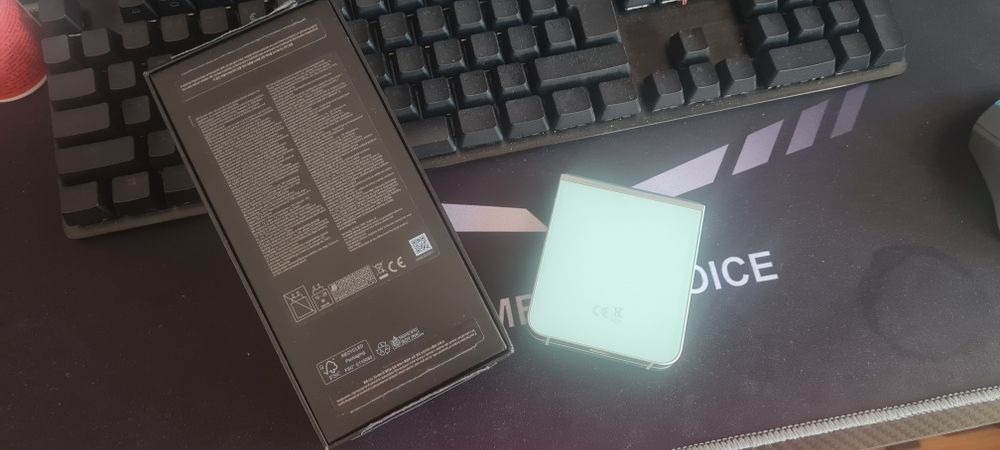 Samsung z flip 6