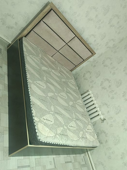 Продается двух спальный кровать