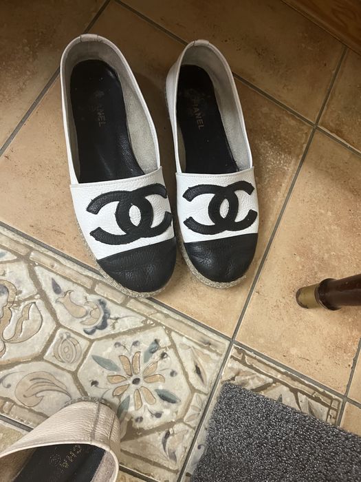 Продам  спадрилии за 3000 chanel кожа