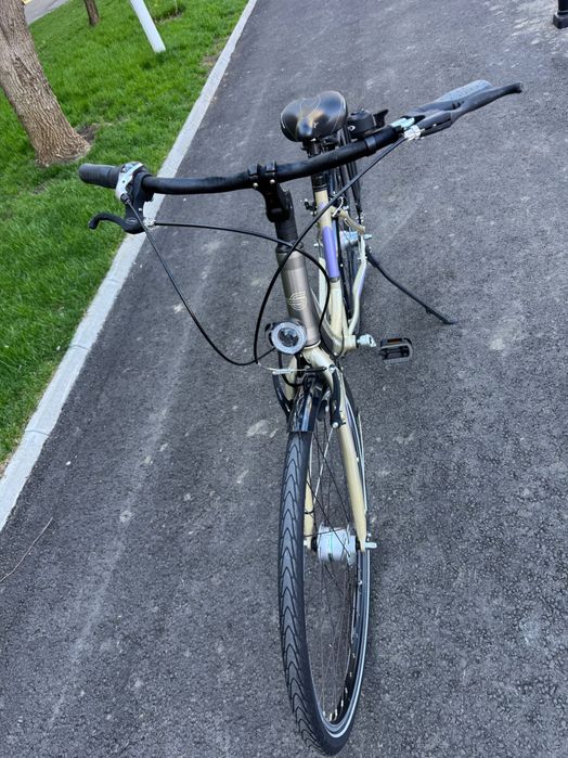 Bicicletă damă roți pe 28 Zoll 7 viteze în butuc import Germania