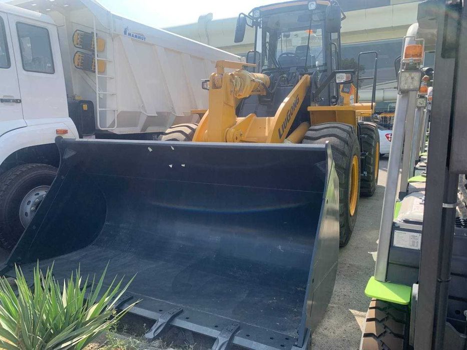 2024 новый 3.3 m3 фронтальный погрузчик 856Н LiuGong в ташкенте