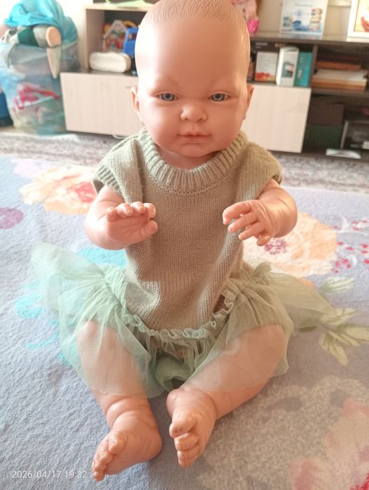 Продам игрушки разные