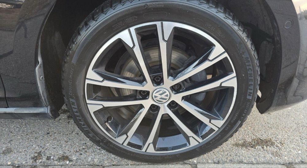 VW Golf 7 DSG/Xenon model Lounge 2016