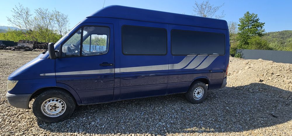 Autoturism Mercedes Sprinter 211 8+1, grup fuga 41:11