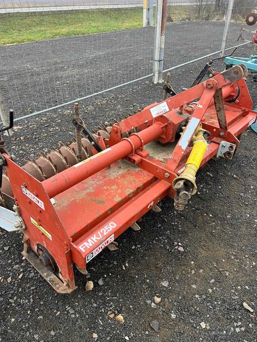 Freză agricolă, 2,50m, cu tavalug Packer, Agrotab Maramureș