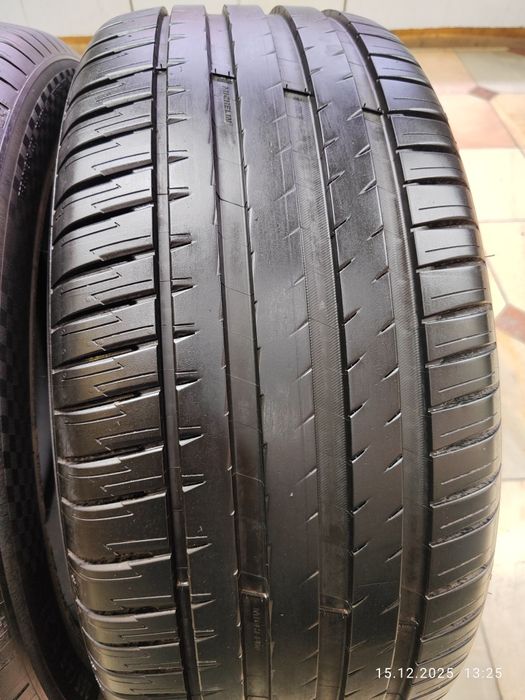 Li 9 Michelin 265/45/21