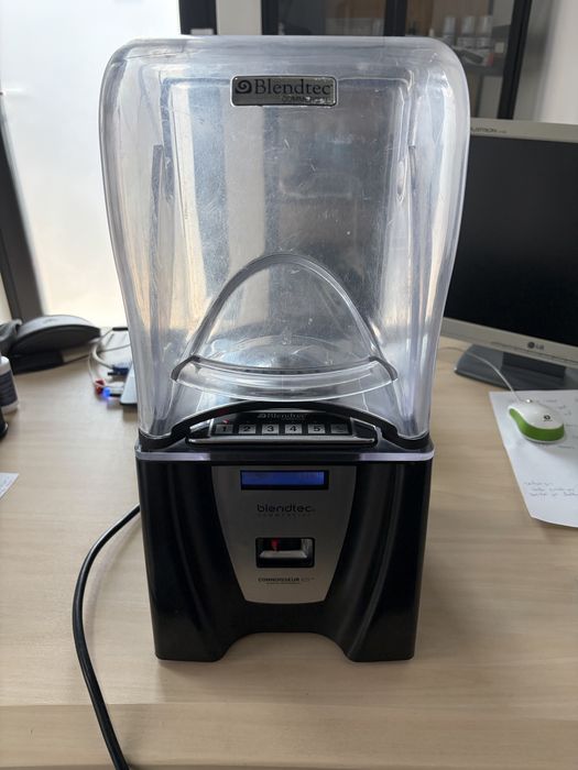 Blender BLENDTEC CONNOISSEUR 825 Profesional
