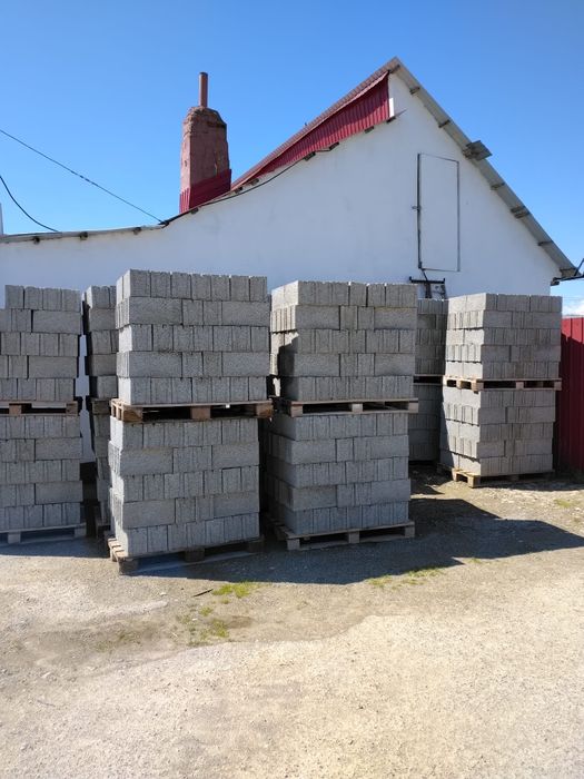 Sc produce si vinde boltari zidarie si fundatie, transport gratuit