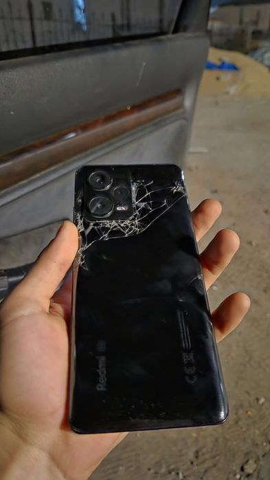 Продам Xiaomi Redmi note 12 pro plus 5g