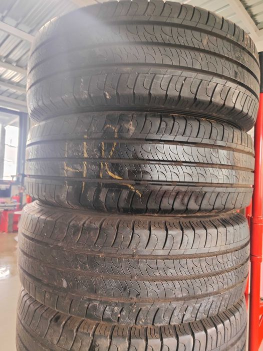 4бр.зимни гуми 195/60/16C Goodyear