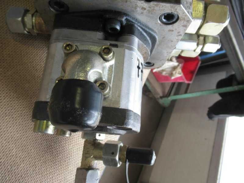 Pompa 0510415314 pentru utilaj - piese de schimb