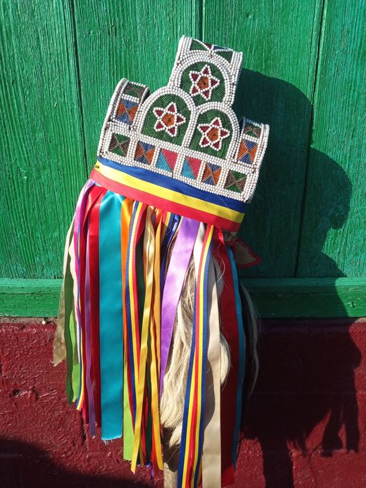 Vând masca pentru anul nou