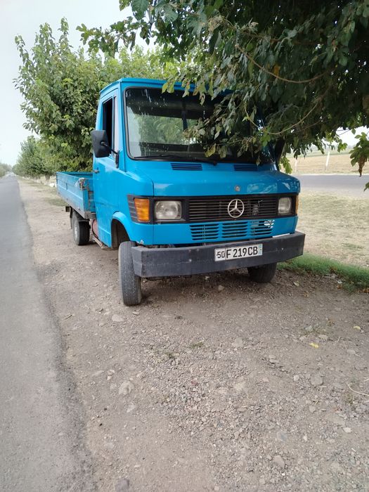 Mercedes benz 207D yuk bortli