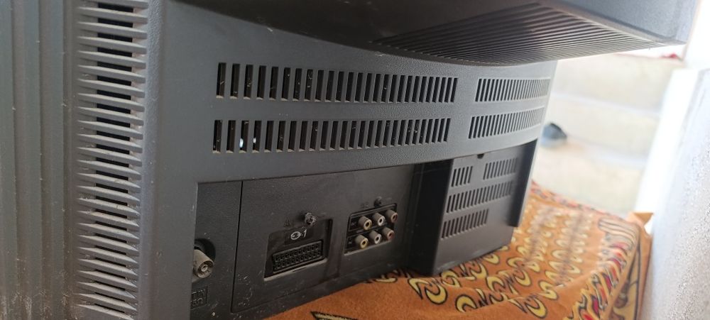 LG Televizor sotiladi