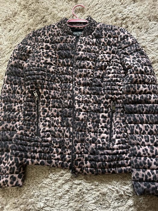 Яке на марката  VERA GUESS
