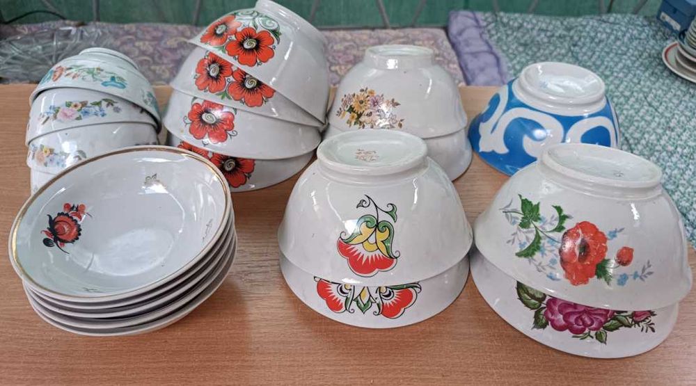 Фарфоровые касушки и пиала